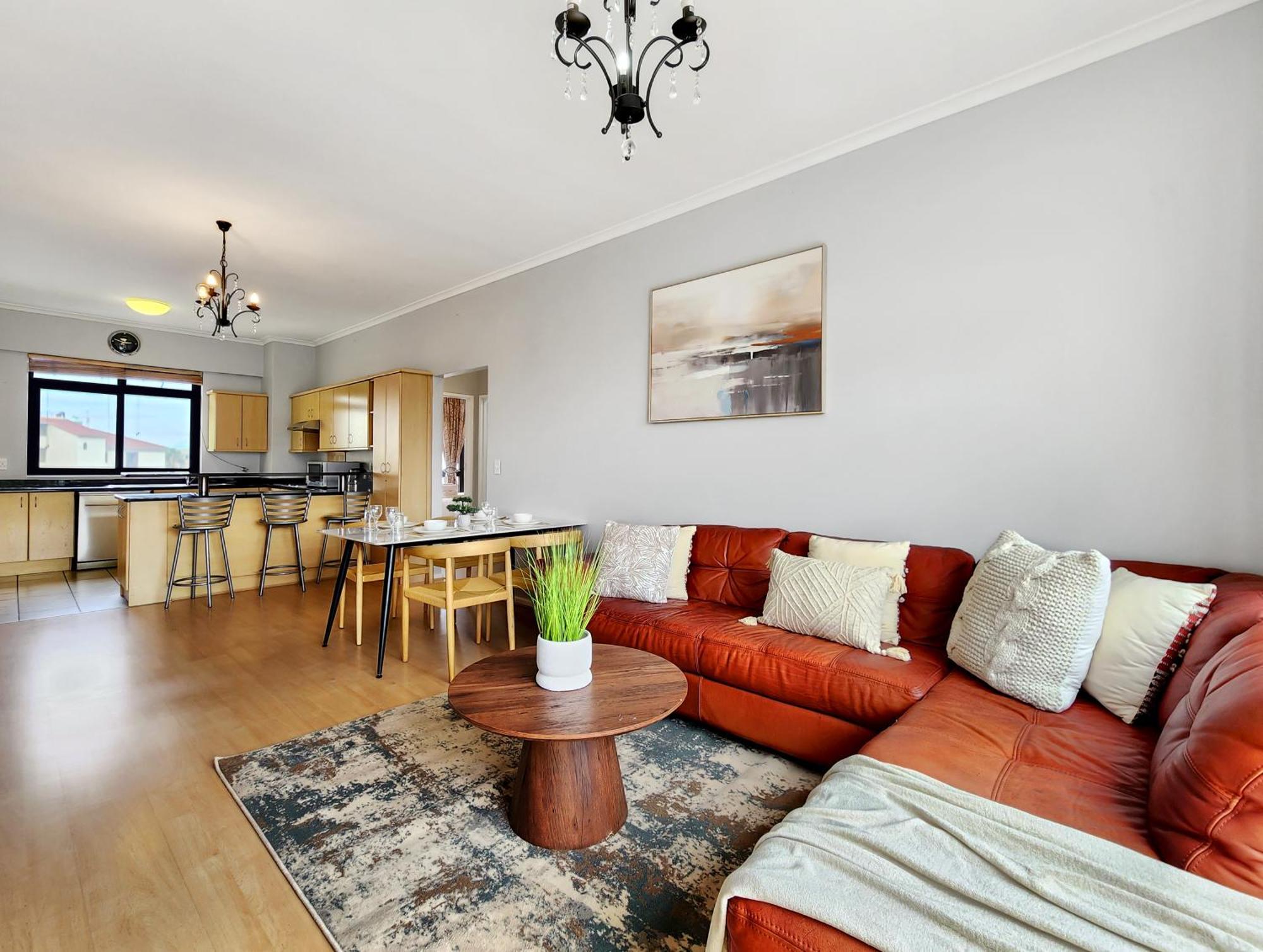 Peaceful Retreat, Pools, Gym, Parks *